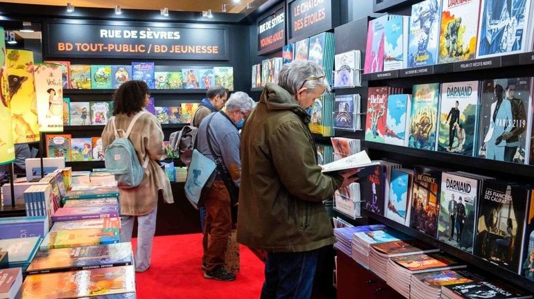 Malgré un marché en recul en 2025, la BD reste un incontournable pour les fêtes de fin d'année Malgré un marché en recul en 2025, la BD reste un incontournable pour les fêtes de fin d'année