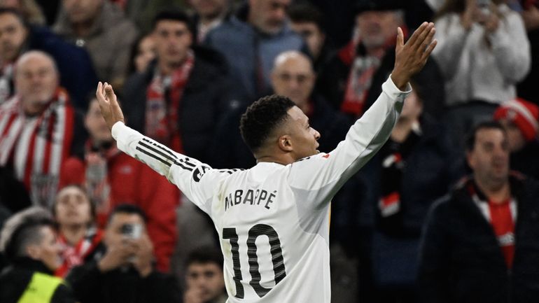 Real Madrid: Mbappé "en passe de marquer l'histoire comme Cristiano Ronaldo", affirme Xabi Alonso Real Madrid: Mbappé "en passe de marquer l'histoire comme Cristiano Ronaldo", affirme Xabi Alonso