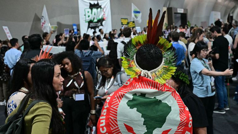 COP30 : les Européens acculés dans les négociations finales à Belém