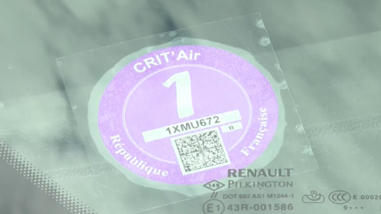 Vous voyagez en France ? Pensez à la vignette CRIT'Air, obligatoire ...