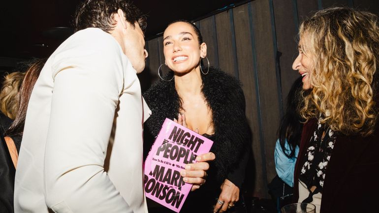 Dua Lipa dévoile son nouveau projet et on aurait dû le voir venir Dua Lipa dévoile son nouveau projet et on aurait dû le voir venir