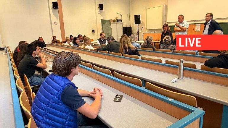 Direct - Manifestation des élèves : à Liège, le bourgmestre et la police sont allés rencontrer les étudiants