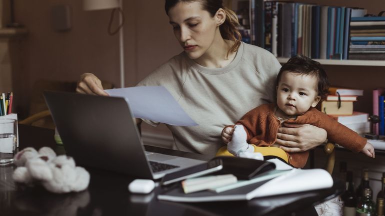 Jusqu'à plusieurs centaines d'euros à débourser en plus : la Ligue des familles dénonce le coût d'une non-indexation des allocations familiales