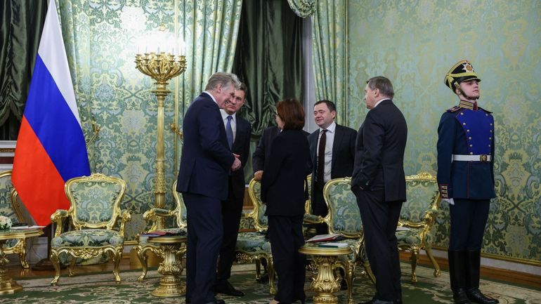 Le Kremlin dit ne "pas avoir vu" les propositions européennes de garanties de sécurité Le Kremlin dit ne "pas avoir vu" les propositions européennes de garanties de sécurité