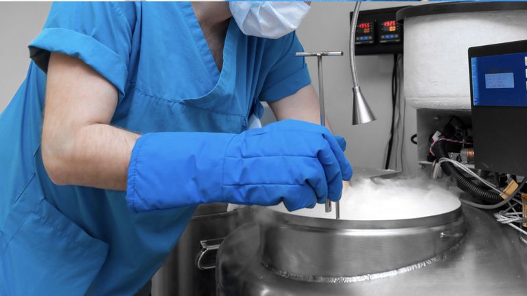 Un centre de fertilité a dépassé le quota maximum de six familles dans le cas de deux donneuses d'ovocytes
