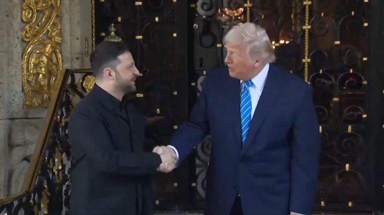 Guerre en Ukraine : Zelensky est arrivé en Floride, Trump dit avoir eu un appel "très productif" avec Poutine