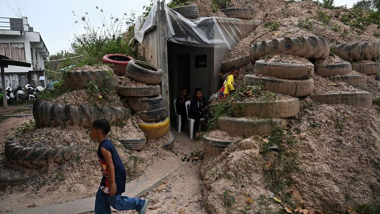 Asie du Sud-Est : la Thaïlande accuse le Cambodge d'avoir "violé" leur cessez-le-feu avec plus de 250 drones