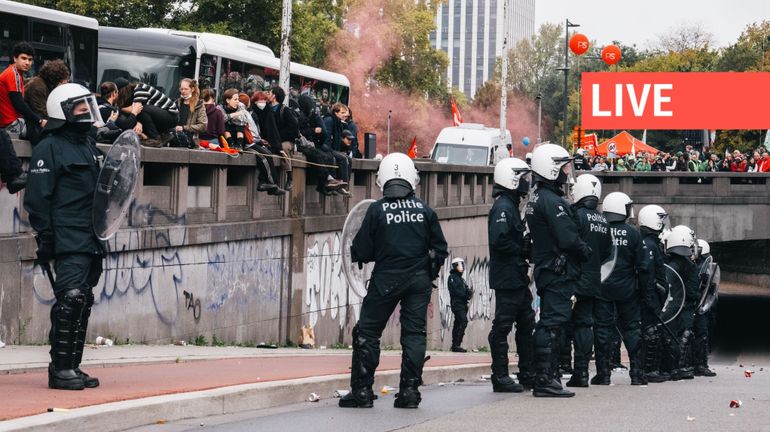 Direct - Manifestation nationale : des affrontements entre manifestants et policiers, le siège de Vooruit et l'Office des étrangers pris pour cible