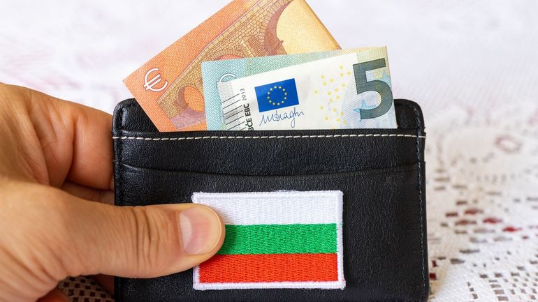 La Bulgarie dit adieu au Lev et bonjour à l'Euro