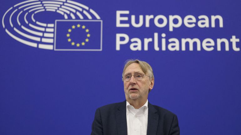 Droits de douane : les eurodéputés prêts à suspendre l'accord UE/USA après le revers de Donald Trump