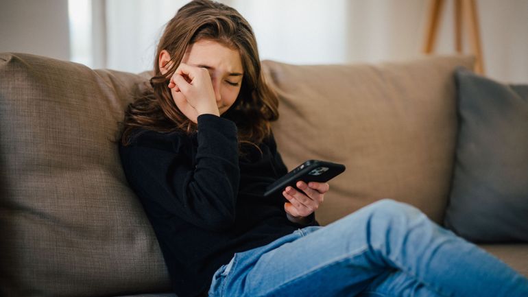 Pensées suicidaires chez les jeunes : "Assumer et avouer que ça ne va pas, c’est une des clés" Pensées suicidaires chez les jeunes : "Assumer et avouer que ça ne va pas, c’est une des clés"