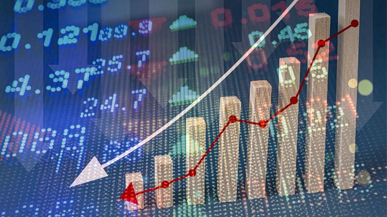 La vente spectaculaire de Peter Thiel relance le débat sur la bulle IA