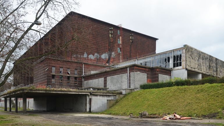 Grand Palais : l’ancienne patinoire de Coronmeuse est à vendre Grand Palais : l’ancienne patinoire de Coronmeuse est à vendre