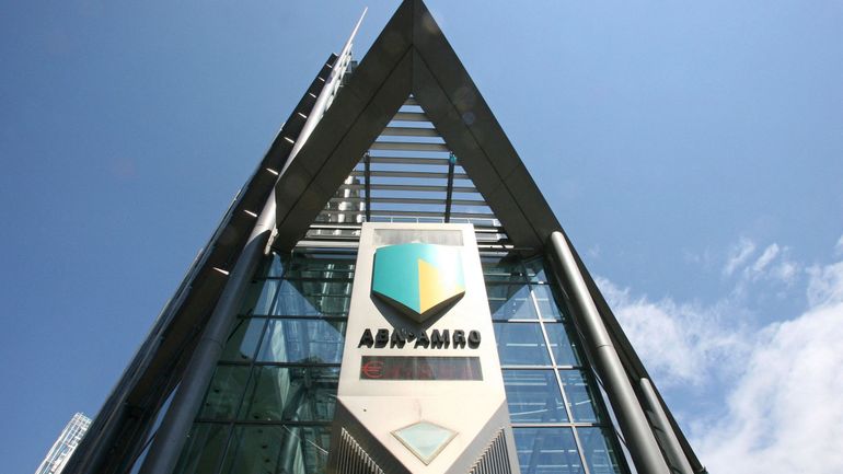 Banques : la néerlandaise ABN Amro va supprimer 5200 emplois d’ici 2028 (soit un quart de son personnel)
