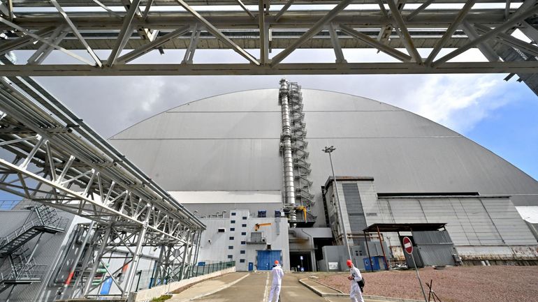 Tchernobyl : les Etats-Unis vont consacrer 100 millions de dollars à la restauration du sarcophage endommagé par un drone russe