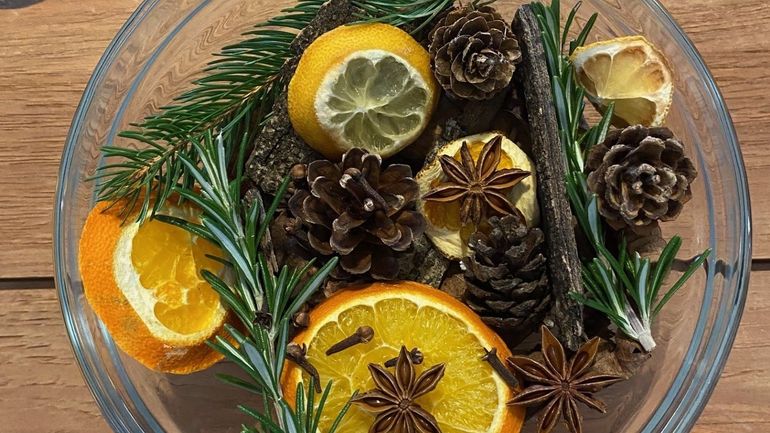 Tuto nature : réalisez vous-même votre pot-pourri hivernal