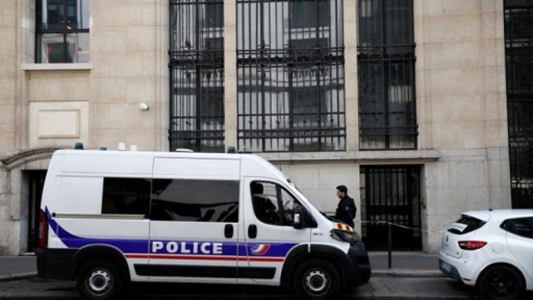 Attentat déjoué à Paris : information judiciaire pour association de malfaiteurs terroriste