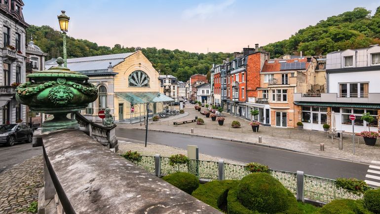 Spa : là où l’eau pétille, la forêt chuchote et le fromage fond au grand air