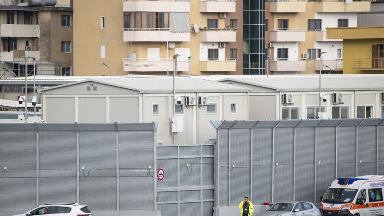 Asile et migration : Bart De Wever signe, avec 18 dirigeants de l'UE, un courrier en faveur des hubs de retour