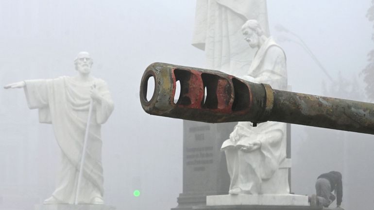 Guerre en Ukraine : le partage de renseignement américain fonctionne bien de nouveau, annonce Zelensky