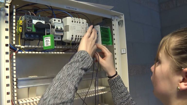 Augmentation du taux d'emploi des femmes en Wallonie : doper l'emploi des femmes dans certains secteurs