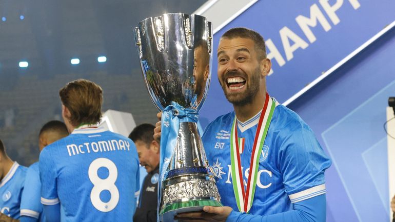 Naples s’offre tranquillement la Supercoupe d’Italie face à Bologne, Romelu Lukaku reste sur le banc Naples s’offre tranquillement la Supercoupe d’Italie face à Bologne, Romelu Lukaku reste sur le banc