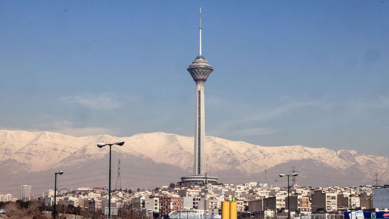 "Ni Gaza ni le Liban, ma vie pour l'Iran !" : les manifestations se poursuivent en Iran, leur ampleur difficile à évaluer