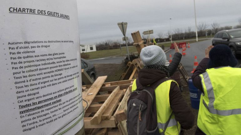 "Les milieux de gauche ont peu d'intérêt et de curiosité pour les gens de la ruralité", déplore la militante française Lumir Lapray