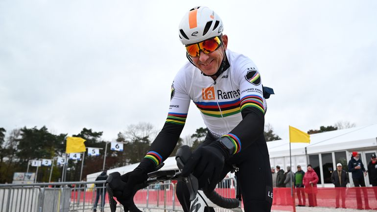 "Le lion est toujours là !" : hospitalisé pour des difficultés respiratoires, Johan Museeuw rassure "Le lion est toujours là !" : hospitalisé pour des difficultés respiratoires, Johan Museeuw rassure