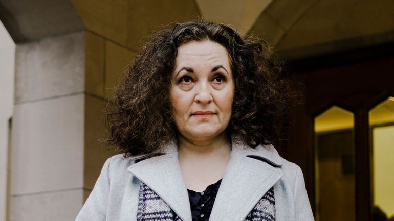 "Peur, contrôle et autosuffisance" : la vision sans fard des États-Unis par l'autrice Emil Ferris