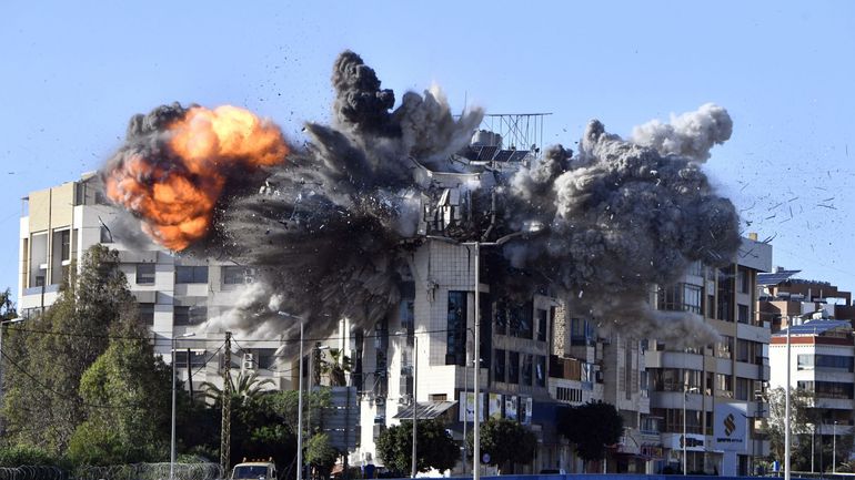 Guerre au Moyen-Orient : Israël va "continuer à écraser le régime terroriste" iranien, affirme Benjamin Netanyahou (revivez notre direct)