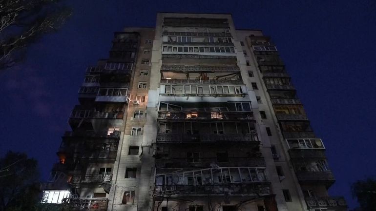 Pluie de missiles russes et puissantes explosions à Kiev au lendemain d'attaques ukrainiennes meurtrières contre la Russie