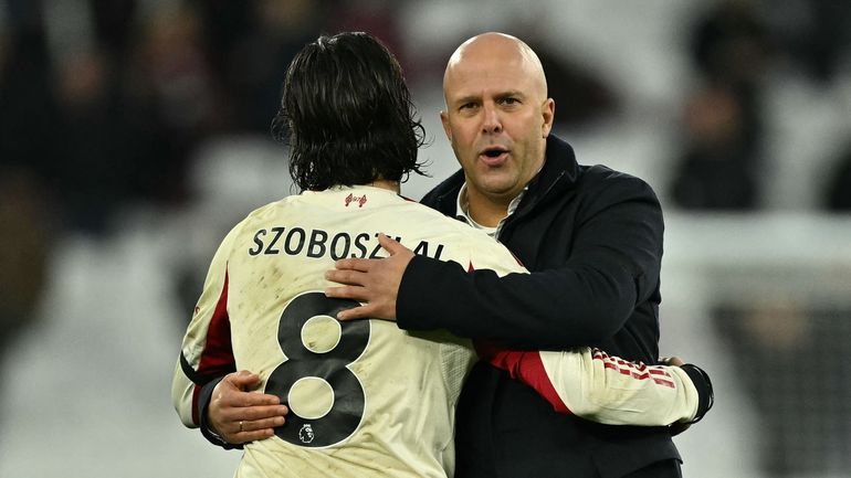 Chelsea accroche le leader Arsenal, Liverpool met fin à l’hémorragie