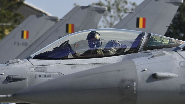 Les pilotes de F-16 vont s’entraîner au-dessus de la Côte : 