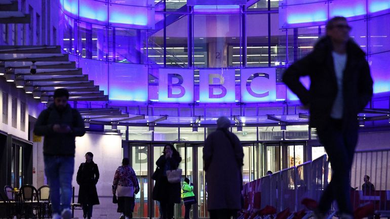 Royaume-Uni : la BBC visée par une enquête du régulateur de l’audiovisuel américain Royaume-Uni : la BBC visée par une enquête du régulateur de l’audiovisuel américain