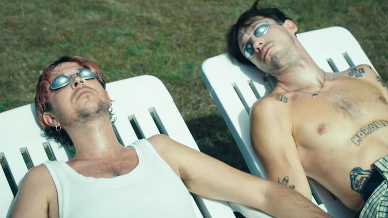 "Au final, on prend un plaisir de fou" : comment est née la collaboration entre Oscar and the Wolf et Roméo Elvis ? "Au final, on prend un plaisir de fou" : comment est née la collaboration entre Oscar and the Wolf et Roméo Elvis ?