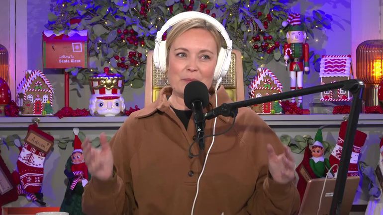 "On peut tous trébucher dans la vie" : Ophélie Fontana réagit au témoignage d'une maman solo pour Viva for Life "On peut tous trébucher dans la vie" : Ophélie Fontana réagit au témoignage d'une maman solo pour Viva for Life