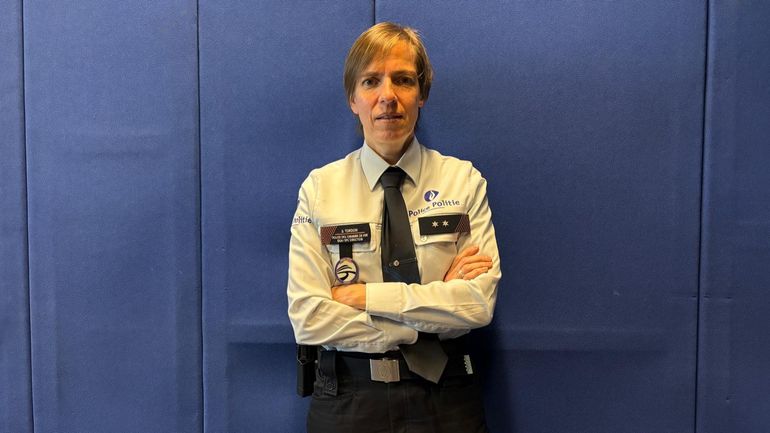 Attentats de Bruxelles - Sophie Tordoir, policière présente à Maelbeek : "Ce n'est pas parce que j'ai connu un attentat que j'allais rendre mon uniforme"