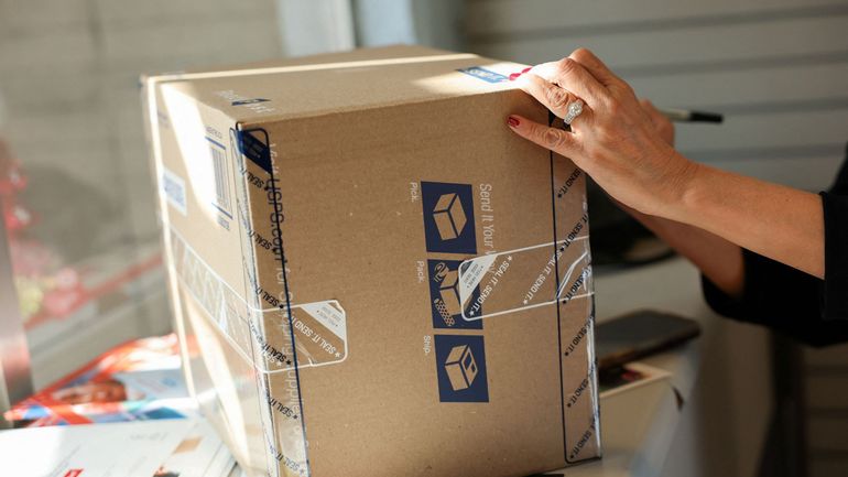 Pas de taxe de 2 euros sur les colis en janvier mais ... ce sera 3 euros en juillet