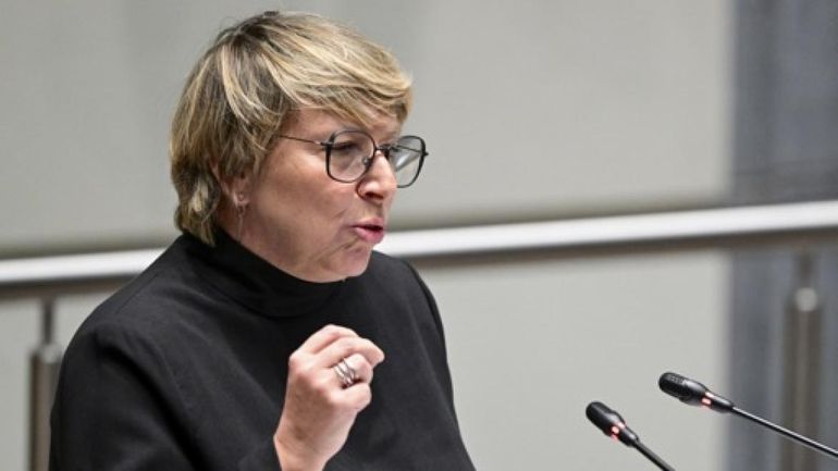 Lait infantile contaminé : huit cas confirmés d'intoxication à la céréulide en Flandre, mais légers