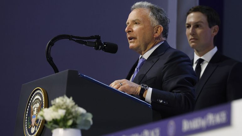 Guerre en Ukraine : l'émissaire américain Witkoff s'entretient avec Poutine à Moscou