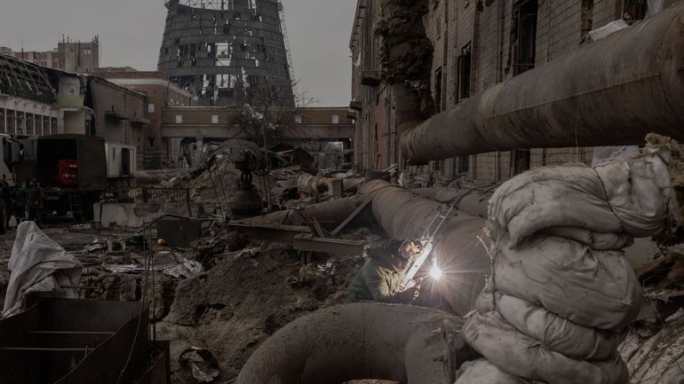 Guerre en Ukraine : nouvelle attaque russe massive sur le réseau électrique