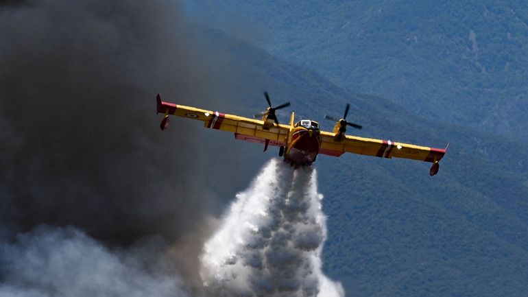 Incendie dans les Pyrénées-Orientales : 1650 hectares ravagés, 5000 personnes évacuées et deux blessés en urgence absolue