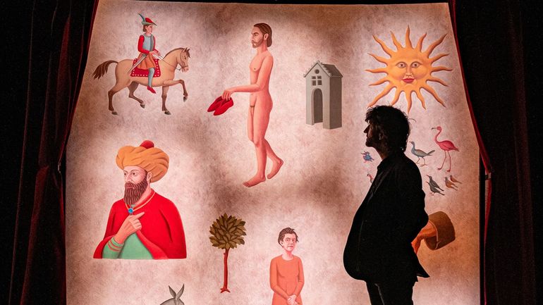 "Rumba" au Théâtre National : les naufragés du réel contés par David Murgia