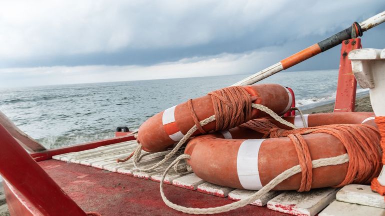 Grèce : près de 400 migrants secourus au sud de la Crète