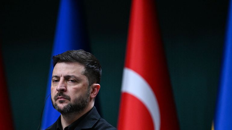 Fragilisé par un scandale de corruption, le président ukrainien ordonne un audit de la Défense Fragilisé par un scandale de corruption, le président ukrainien ordonne un audit de la Défense