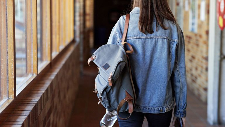 Une étudiante "non finançable" obtient gain de cause après un refus d'inscription, elle doit être réinscrite