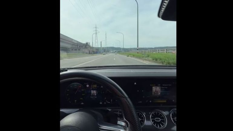 Il filme sa course à 137 km/h à Seraing et poste la vidéo en ligne : une information judiciaire ouverte