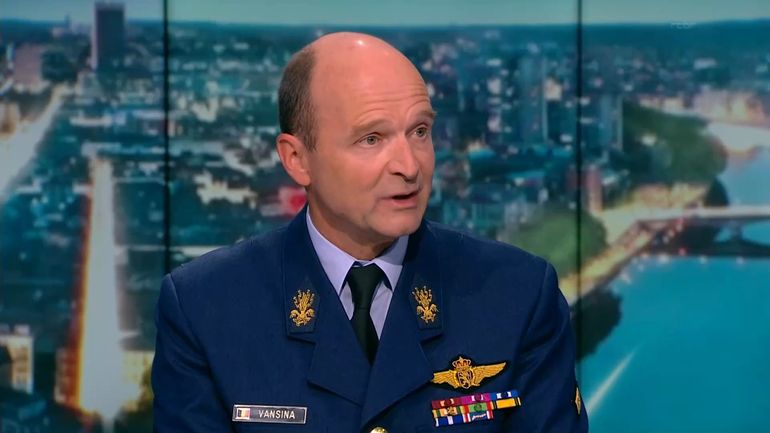 Menace russe, guerre hybride : "Nous avons beaucoup de cibles très attrayantes", explique le Chef de la Défense, Frederic Vansina, dans Jeudi en Prime