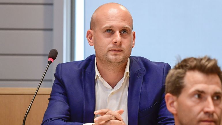 Michaël Vossaert, élu molenbeekois, rallie officiellement le MR